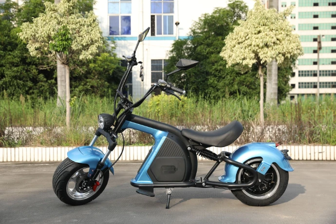 Moby performance 50km/h Bleu
